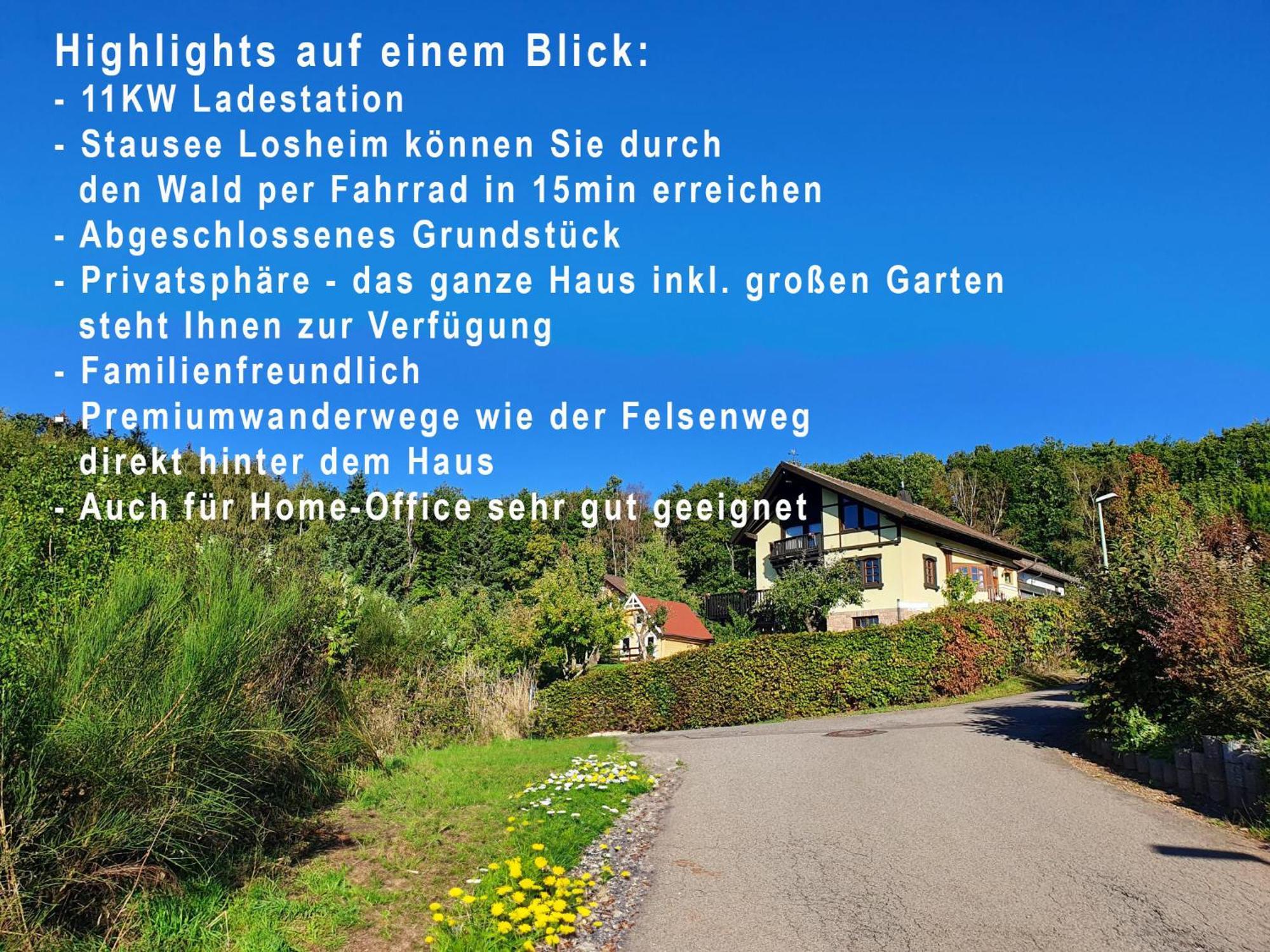 Sonnige Aussicht Villa ลอสไฮม์ ภายนอก รูปภาพ